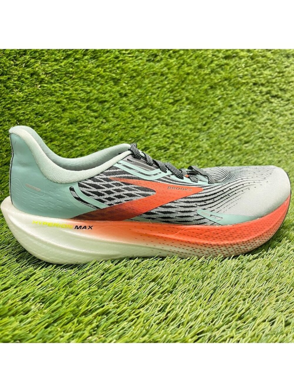 Brooks Hyperion Max Womens Size 10 Blue Orange Athletic Running Shoes Sneakers